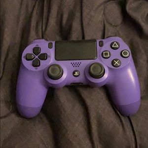 Purple PS4 controller